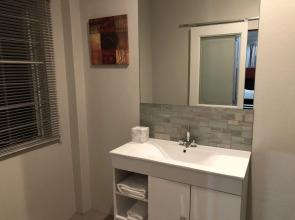 314 on Clark Guest House