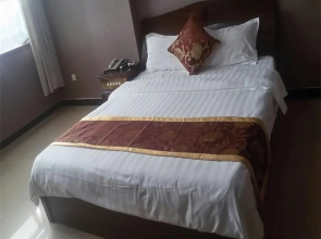 Dengmao Business Hotel