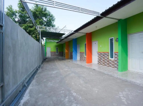 OYO 1349 Amira Homestay Syariah