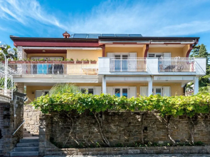 Apartments & Rooms Matos