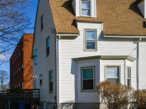 Boston Historical Urban Oasis - 6 Bedroom 3 Bath