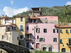 Casa Angela 100s