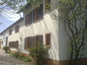 Charming Apartment in Weißenhof Near the Forest