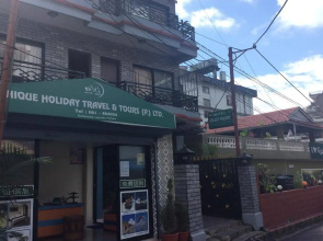 Hotel Golden Holiday