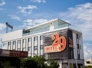 Twenty Nine Hotel