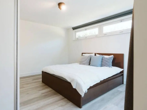 Modern Holiday Home With Spacious Garden and Terrace Suitable for 5 People