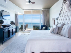 Spacious Four Bedroom With Wrap-around Balcony - Unit Tpd0901