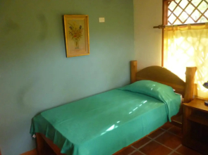 Los Delfines Lodge
