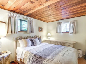 Coeur D'alene, Idaho Lake House W/beautiful Views!