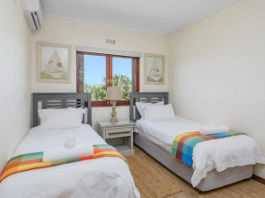 San Lameer Villa Rentals 3704