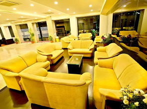 FabHotel Solaris AB Road