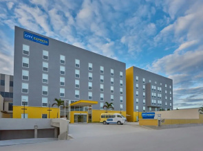 City Express By Marriott Cancun Aeropuerto