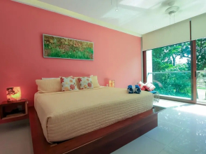 Fancy Modern Condo Fully-equipped Fantastic Rooftop Terrace W Shared Pool Hot Tub, Akumal