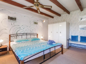 Holiday House Mali Raj - 3 Br Apts