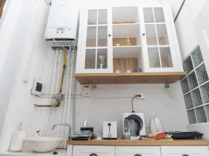 Raphaela Residence