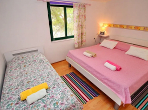 Apartments Sunset - One Bedroom Apartment With Terrace and Sea View