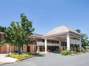 Days Inn Perryville
