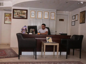 Artefes Hotel Old City