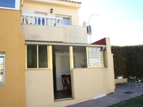 El Campello townhouse close to the sea and amenities, Casa Samuel