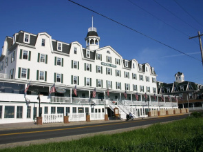 The National Hotel
