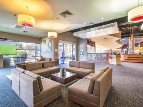 Nightcap at Sandown Park Hotel