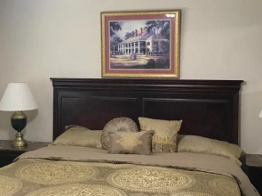 Plaza Suites Metairie