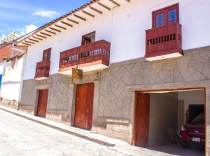 Intiraymi Guest House