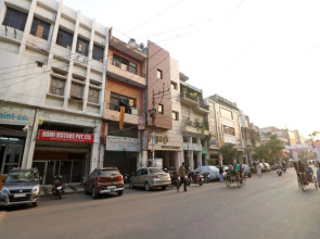 OYO 10991 Hotel Gagan