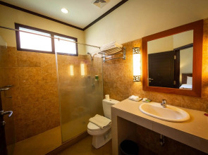 Yulia Beach Inn Kuta