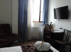 Отель Mirobelle