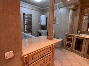 Rich House Michurina