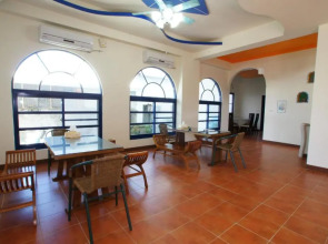Xiang Yang Lan Tian Homestay