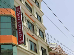 Hotel Pashupati Plaza