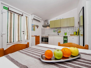 Apartments Rina