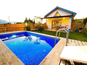Villa Rengin Datça (Havuzlu) Günlük Haftalık Kiralık
