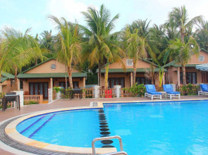 Phu Van Resort & Spa