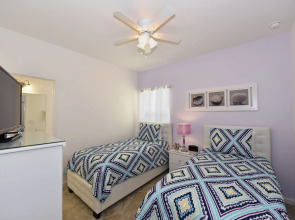 Bella Vida Resort 4557 - Six Bedroom House