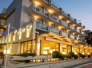 Golden Star City Resort