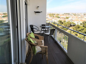 Superb view over Cascais and the Ocean, with wonderful balcony