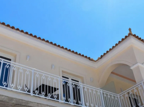 Katsaros Deluxe Apartments