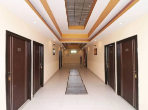 Vasundhra Heights Hotel By Oyo