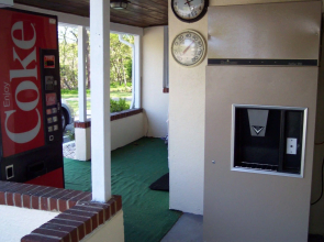 Shore Hills Motel