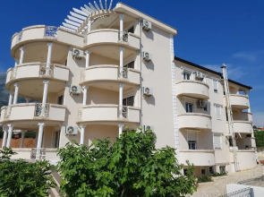 Apartaments Crown Silvia