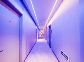 Shuimu Huatian Hotel