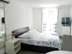 Studio apartman Iva