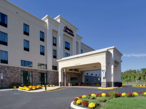 Hampton Inn & Suites Philadelphia/Bensalem