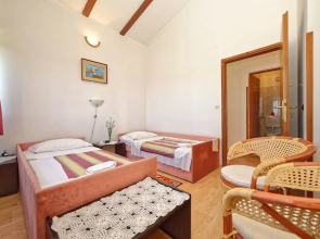 Apartments Marija 1041