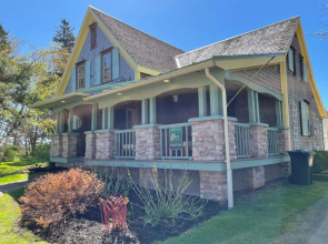 Avonlea Forest Hill Cottages