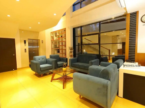 Hotel La Serene Mattannur