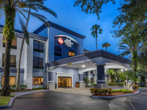 Best Western Plus Orlando East- UCF Area